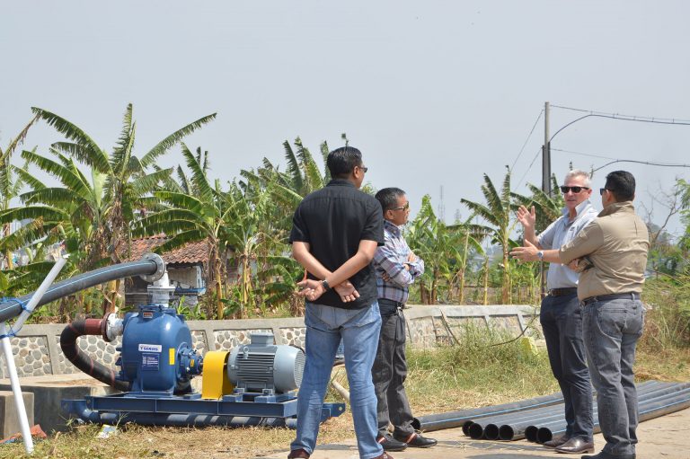 Trial” Integrated Geotube® Dewatering Technology” Pintu Air Embung Gedebage